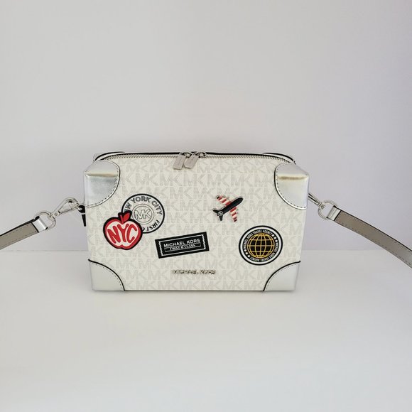 Michael Kors Jeanie Small EW Trunk Crossbody Travel Agency MK Logo Optic White - Picture 2 of 7